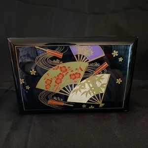 Takumi Music Jewelry Box Black with Fans red velvet interior